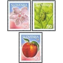 3 عدد تمبر گونه های گیاه و میوه اسلوونی- اسلوونی 2001