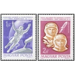 2 عدد تمبر پرواز سفینه فضایی وشود 2 - مجارستان 1965