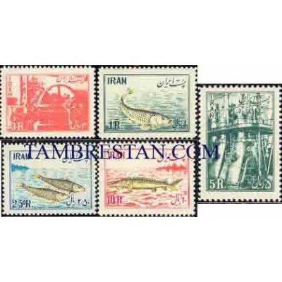 937 - 5 عدد تمبر ملی شدن صنایع شیلات در ایران 1332 تک