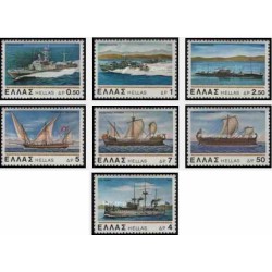 6 عدد تمبر کشتیهای قدیمی و جدید نیروی دریائی یونان - یونان 1978