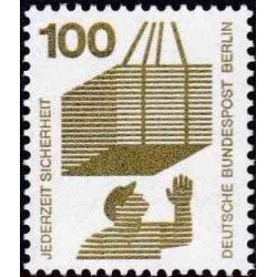 1 عدد تمبر سری پستی - پیشگیری از حوادث - 100 فنیک - برلین آلمان 1971