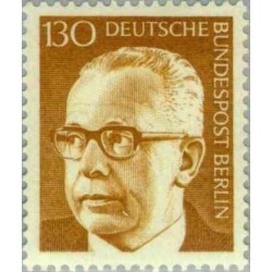 1 عدد تمبر سری پستی رئیس جمهور فدرال گوستاو هاینمان - 130 فنیک  - برلین آلمان 1972