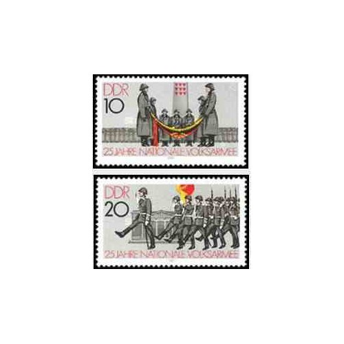 2 عدد تمبر 25مین سالگرد ارتش ملی - جمهوری دموکراتیک آلمان 1981