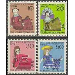 4 عدد تمبر عروسکهای خیمه شب بازی - برلین آلمان 1968