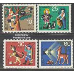 4 عدد تمبر جوانان - حفاظت از حیوانات - برلین آلمان 1972
