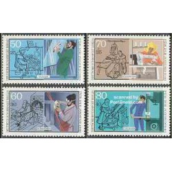 4 عدد تمبر جوانان - صنایع دستی - برلین آلمان 1986 قیمت 7 دلار