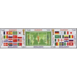 3 عدد تمبر جام جهانی فوتبال - کره جنوبی و ژاپن- B-بنگلادش 2002 قیمت 3.4 دلار