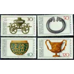 4 عدد تمبر باستانشناسی - اشیاء هنری - جمهوری فدرال آلمان 1976