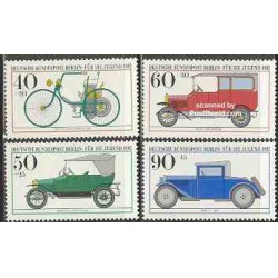 4 عدد تمبر جوانان - اتومبیلها - Daimler,Wanderer,Adler,DKW - برلین آلمان 1982