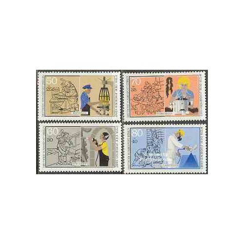 4 عدد تمبر جوانان - صنایع دستی - برلین آلمان 1987 قیمت 6.99 دلار