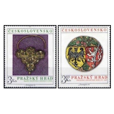 2 عدد تمبر قلعه پراگ - چک اسلواکی 1975 قیمت 3 دلار