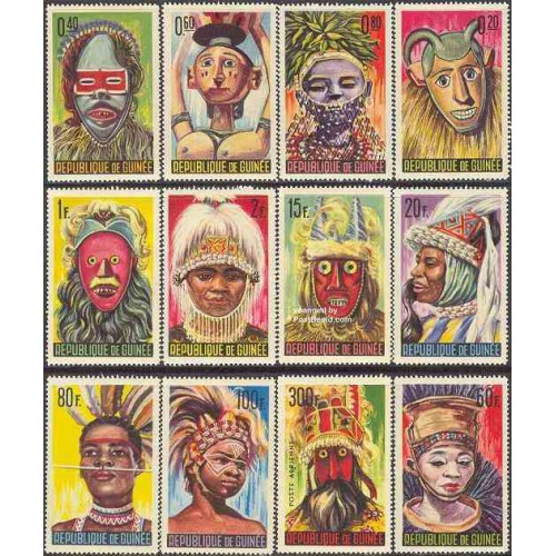 12 عدد تمبر رقصهای سنتی - جمهوری گینه 1966