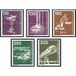 5 عدد تمبر سری پستی - صنعت و تکنیک - برلین آلمان 1982 قیمت 17.47 دلار