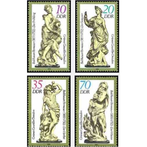 4 عدد تمبر مجسمه ها  - جمهوری دموکراتیک آلمان 1984