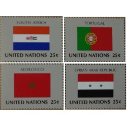 4 عدد  تمبر پرچم های کشورهای عضو سازمان ملل - آفریقای جنوبی پرتغال مراکش سوریه - نیویورک سازمان ملل 1989