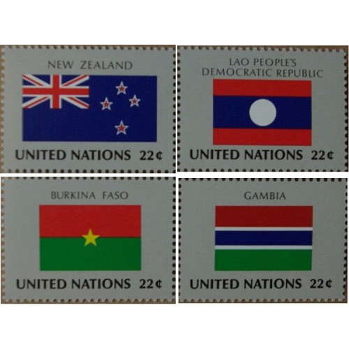 4 عدد  تمبر پرچم های کشورهای عضو سازمان ملل - نیوزلند لائوس بورکینا فاسو گامبیا - نیویورک سازمان ملل 1986
