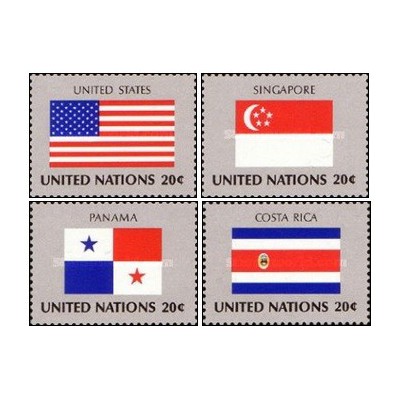 4 عدد  تمبر پرچم های کشورهای عضو سازمان ملل - آمریکا سنگاپور پاناما کاستاریکا- نیویورک سازمان ملل 1981
