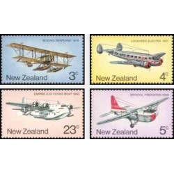 4 عدد تمبر هواپیماهای پستی - نیوزلند 1974
