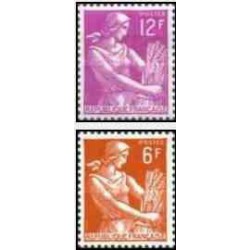 2 عدد تمبر سری پستی - ماشینهای درو  - فرانسه 1957