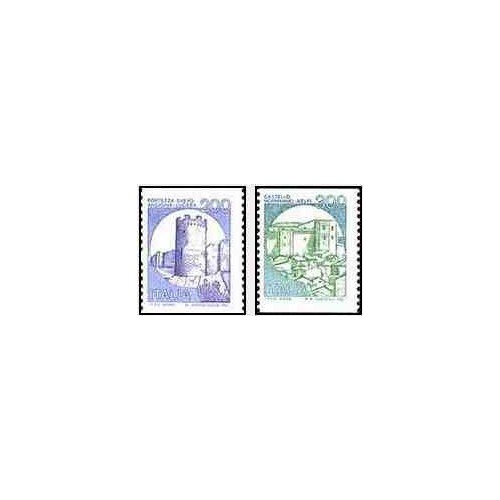 2 عدد تمبر سری پستی قلعه ها  - ایتالیا 1981