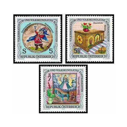 3 عدد تمبر  گنجینه رسوم ملی و فرهنگ عامه - اتریش 1992
