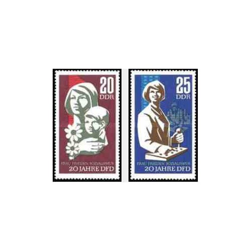 2 عدد تمبر بیستمین سالگرد اتحادیه زنان - جمهوری دموکراتیک آلمان 1967