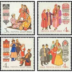 4 عدد تمبر لباسهای محلی - ترکمن ، فرقیز ، تاچیک و آذربایجان - شوروی 1963