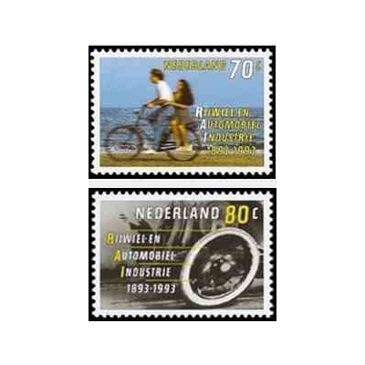 2 عدد تمبر صنعت اتومبیل و موتورسیکلت - هلند 1993