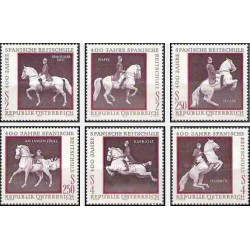 6 عدد تمبر اسبها - مدرسه سوارکاری اسپانیائی - اتریش 1972