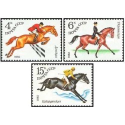 3 عدد  تمبر پرورش اسب شوروی - شوروی 1982
