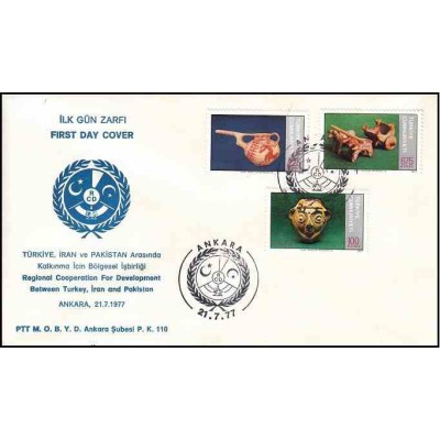 3 بلوک تمبر پنجمین سالگرد همکاری عمران منطقه ای - RCD - ایران ، پاکستان و ترکیه - ترکیه 1965