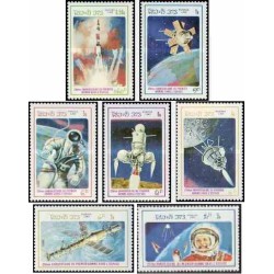 7 عدد تمبر پروازهای فضائی - لائوس 1986