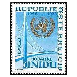 1 عدد تمبر سازمان توسعه صنعتی سازمان ملل - یونیدو - اتریش 1976