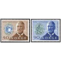 2 عدد  تمبر صدمین سالگرد تولد یوهان هیورت - جانورشناس - نروژ 1969