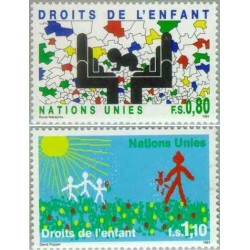 2 عدد تمبر حقوق کودکان - ژنو سازمان ملل 1991 ارزش روی تمبرها 2.2 فرانک سوئیس