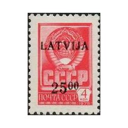 1 عدد  تمبر سری پستی - سورشارژ روی سری پستی شوروی - 25 - لتونی 1992
