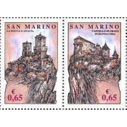 2 عدد تمبر مشترک با اسلواکی - قلعه ها - سان مارینو 2007