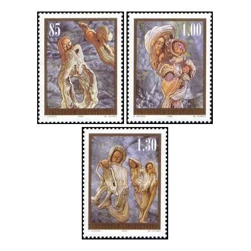 3 عدد تمبر کریسمس - مجسمه های ساخته شده از اشکال درخت - لیختنشتاین 2005 ارزش روی تمبرها 3.2 فرانک سوئیس