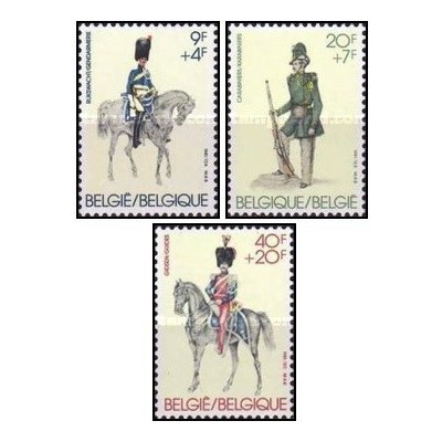 3 عدد تمبر یونیفرم های قدیمی  - بلژیک 1981 قیمت 5.3 دلار