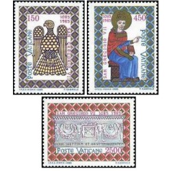 3 عدد تمبر نهصدمین سالگرد درگذشت پاپ گرگور هفتم - واتیکان 1985 قیمت 5.1 دلار