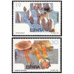 2 عدد  تمبر قارچها - اسپانیا 1995