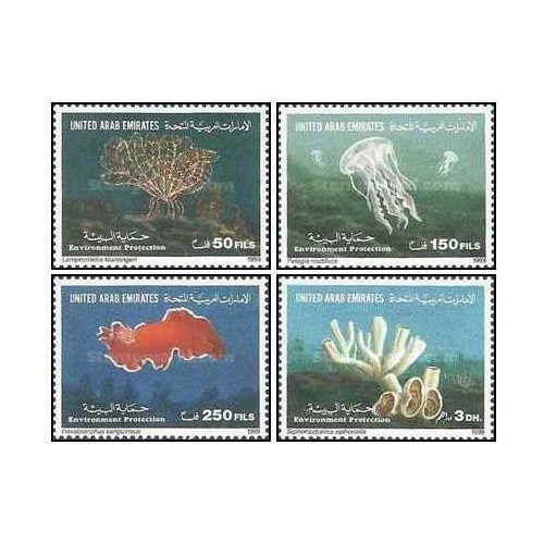 4 عدد تمبر حفاظت از محیط زیست - جانوران دریایی - امارات متحده عربی 1999 ارزش روی تمبرها 7.5 درهم
