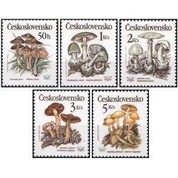 5 عدد تمبر قارچ های سمی - چک اسلواکی 1989