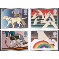 4 عدد  تمبر سال جهانی معلولین - انگلیس 1981