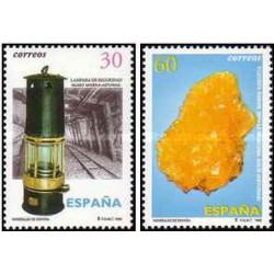 2 عدد  تمبر مواد معدنی - اسپانیا 1996