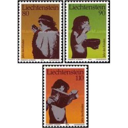 3 عدد تمبر سال جهانی کودک - لیختنشتاین 1979