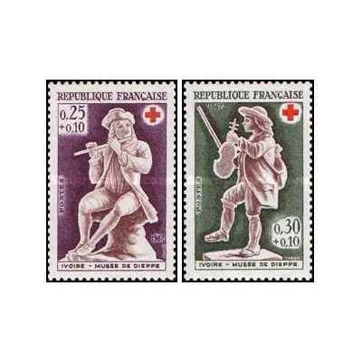 2 عدد تمبر صلیب سرخ  - فرانسه 1967